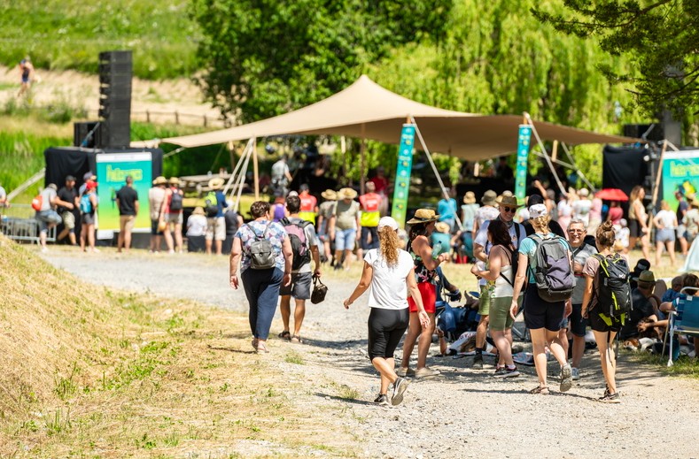 Les folies du Lac à la Colmiane